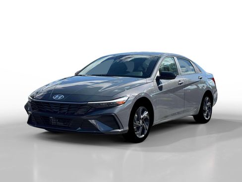 New 2026 Hyundai Elantra Sport image 1