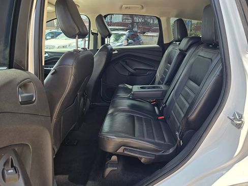 Used 2018 Ford Escape SEL FWD image 22