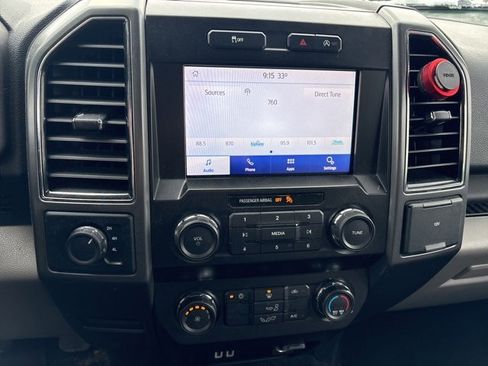 Used 2020 Ford F150 XLT image 12