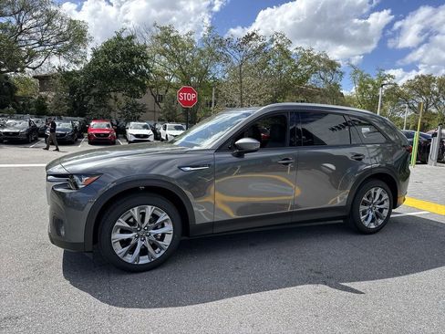 New 2026 MAZDA CX-90 3.3 Turbo w/ Preferred Package AWD/4WD image 10