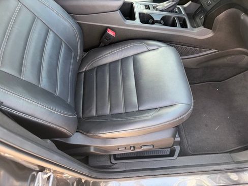 Used 2017 Ford Escape Titanium FWD image 17