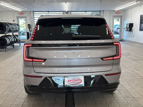 New 2026 Volvo EX90 Ultra AWD/4WD image 6