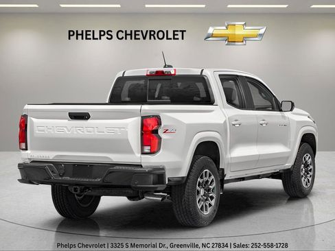 Certified 2023 Chevrolet Colorado Z71 w/ Z71 Convenience Package 2 AWD/4WD image 7