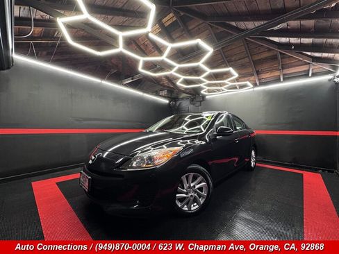 Used 2012 MAZDA MAZDA3 i Touring FWD image 2