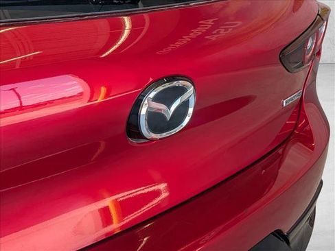 Used 2024 MAZDA MAZDA3 s FWD image 29