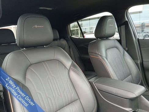 Used 2025 Buick Envista Avenir FWD image 14