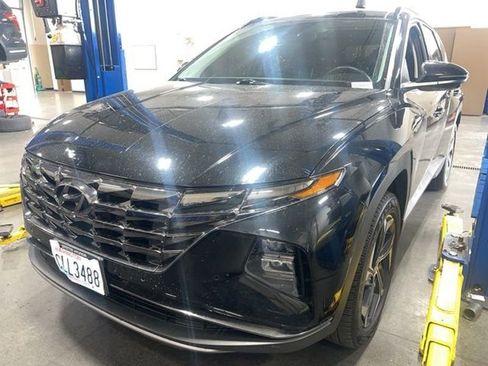 Certified 2024 Hyundai Tucson Limited AWD/4WD image 1