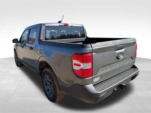Certified 2025 Ford Maverick XLT image 6