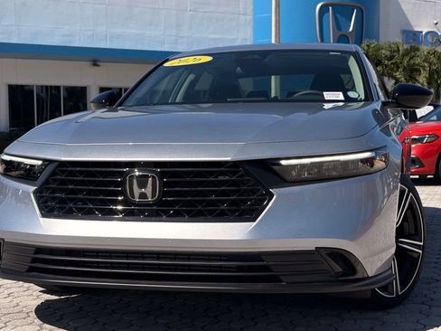 Used 2026 Honda Accord SE image 2