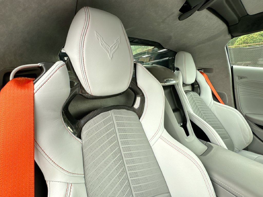 Used 2026 Chevrolet Corvette Z06 RWD image 33