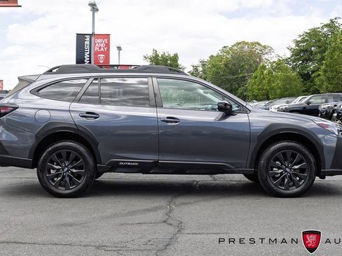 Used 2025 Subaru Outback Onyx Edition AWD/4WD image 19