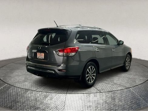 Used 2015 Nissan Pathfinder SV w/ Trailer Tow Package image 7