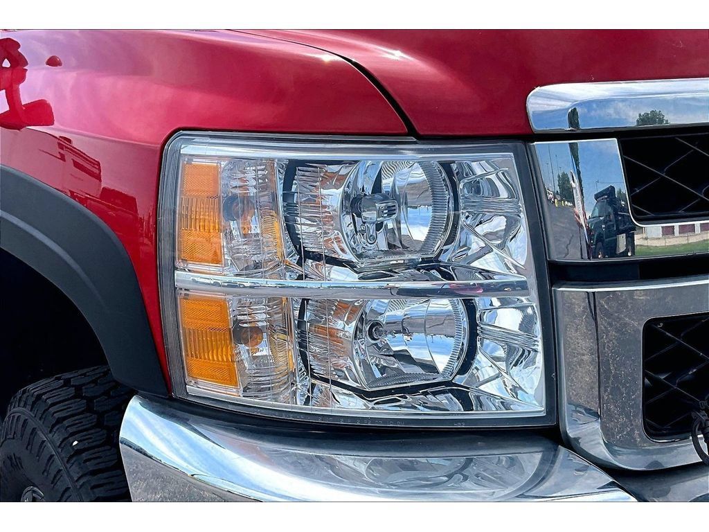 Used 2014 Chevrolet Silverado 2500 LT w/ Snow Plow Prep Package AWD/4WD image 44