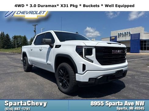 Used 2023 GMC Sierra 1500 Elevation image 1