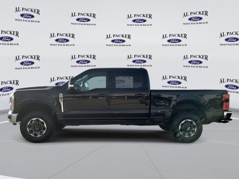 Used 2023 Ford F250 Lariat w/ Lariat Ultimate Package image 2