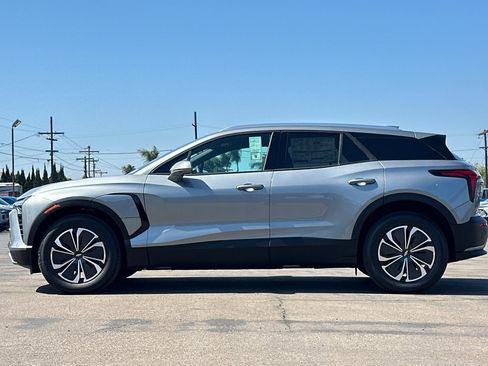 New 2025 Chevrolet Blazer EV LT image 7