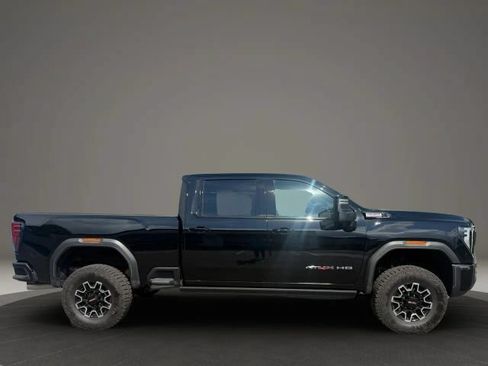Used 2026 GMC Sierra 2500 AT4X AWD/4WD image 6
