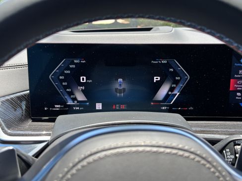 Certified 2026 BMW X7 M60i AWD/4WD image 23