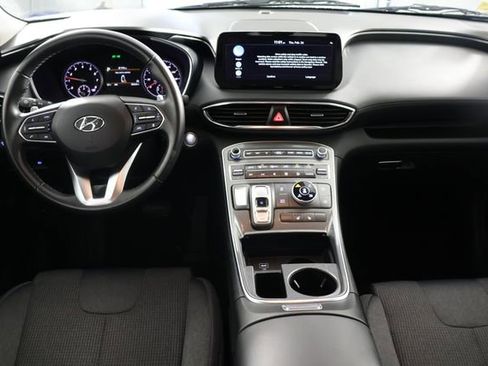 Used 2023 Hyundai Santa Fe SEL image 2