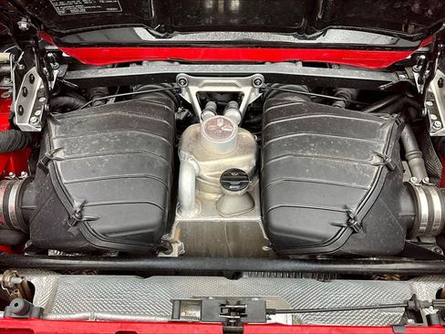 Used 2021 Lamborghini Huracan EVO RWD image 29