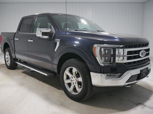 Used 2021 Ford F150 Lariat w/ Equipment Group 502A High image 3