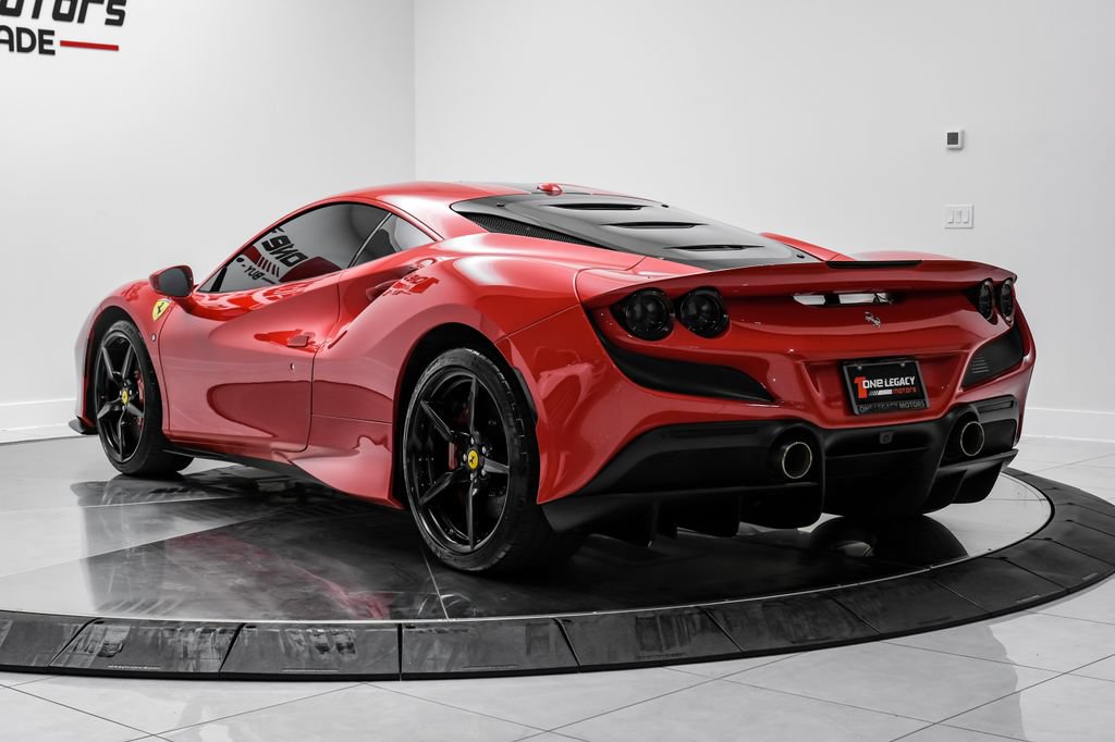 Used 2020 Ferrari F8 Tributo RWD image 13