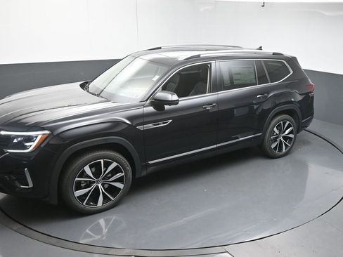 New 2025 Volkswagen Atlas SEL Premium R-Line image 45