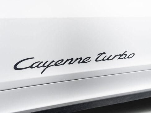 Used 2023 Porsche Cayenne Turbo w/ Premium Package Plus (PI3) AWD/4WD image 28