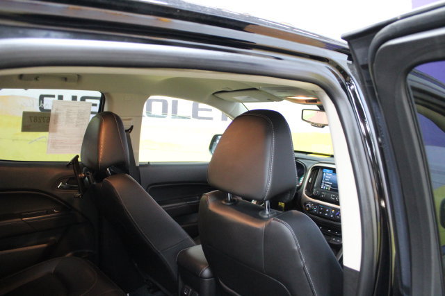 Used 2022 GMC Canyon Elevation w/ Elevation Premium Package AWD/4WD image 10