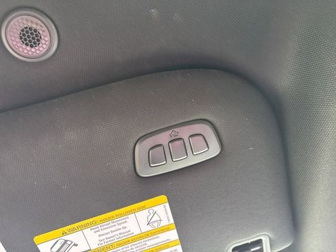 Used 2023 Ford F150 Lariat w/ Equipment Group 502A High image 36