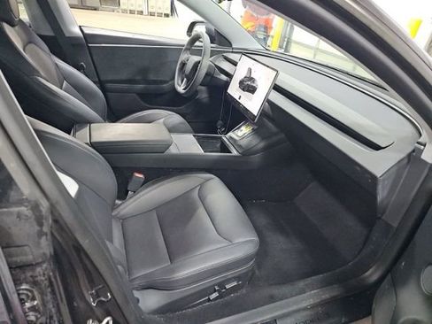 Used 2024 Tesla Model 3 Long Range AWD/4WD image 9