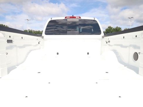 New 2026 Nissan Frontier S RWD image 22