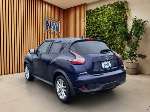 Used 2015 Nissan Juke SV image 35