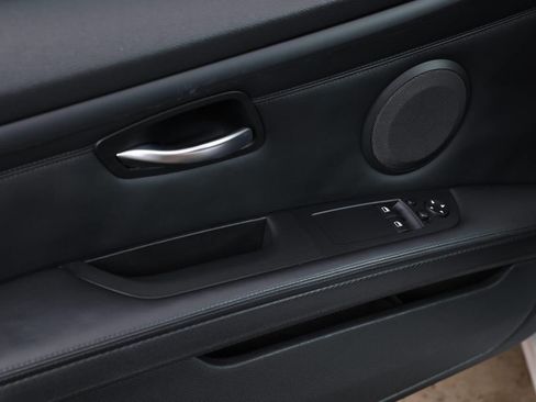 Used 2013 BMW M3 Coupe image 97