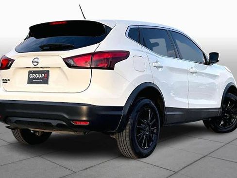 Certified 2019 Nissan Rogue Sport S image 12