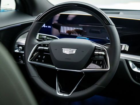 New 2026 Cadillac Lyriq Luxury image 10