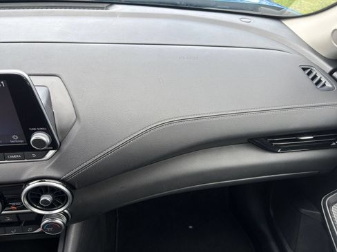 Used 2025 Nissan Sentra SV FWD image 35