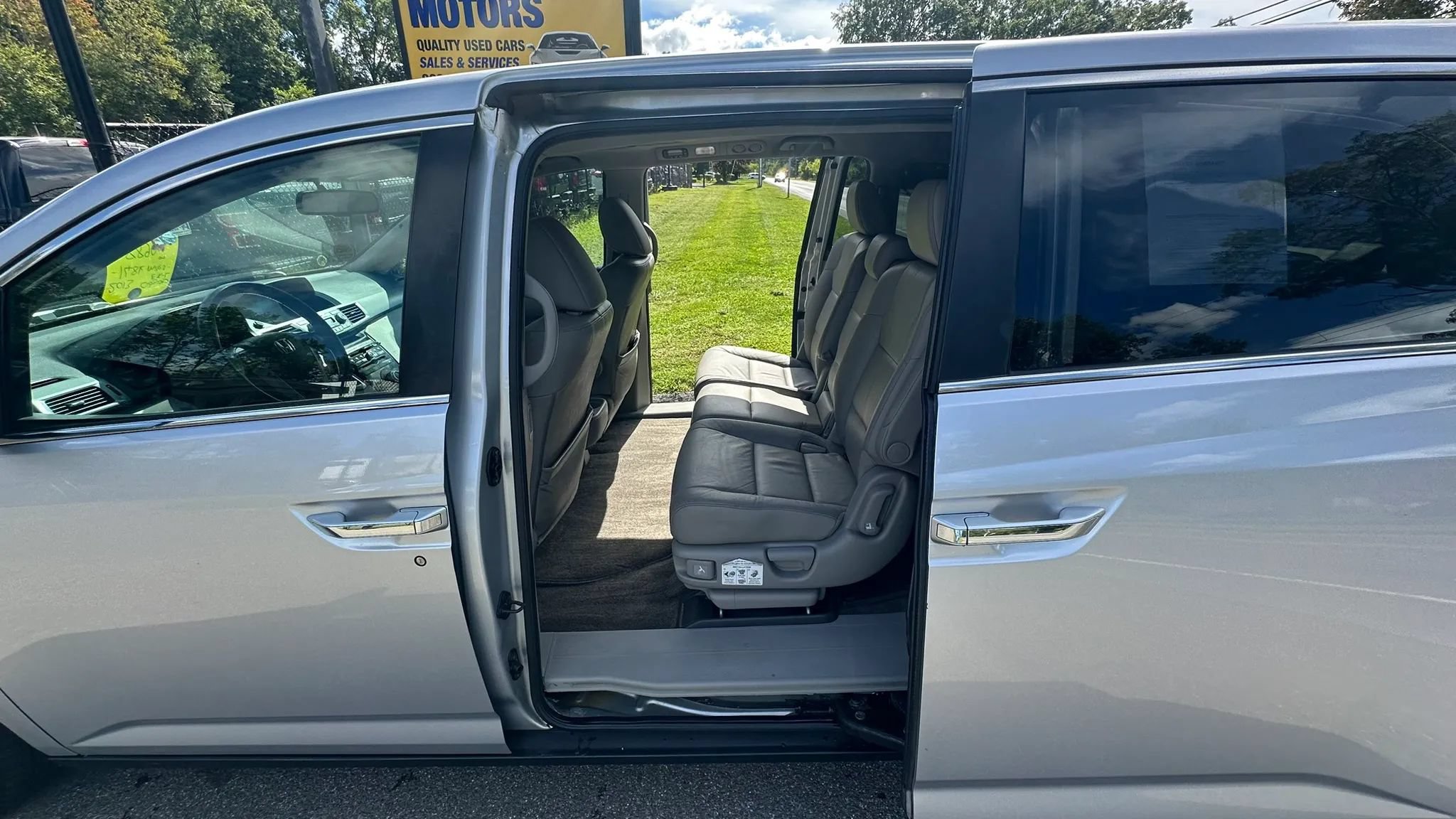 Used 2013 Honda Odyssey EX-L image 29
