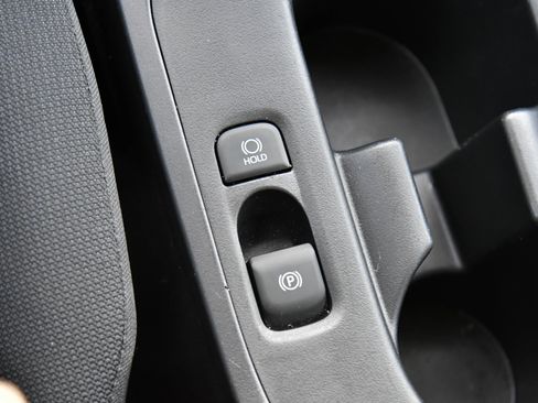Used 2025 Toyota Corolla LE FWD image 27