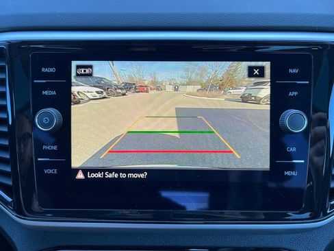 Used 2023 Volkswagen Atlas SEL Premium image 49