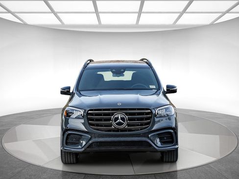 New 2026 Mercedes-Benz GLS 450 4MATIC image 6