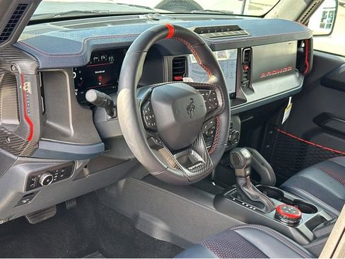 New 2025 Ford Bronco Raptor image 7