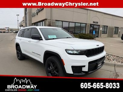 Used 2021 Jeep Grand Cherokee L Laredo