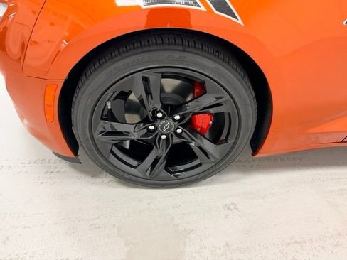 Certified 2023 Chevrolet Camaro LT w/ Technology Package RWD image 15