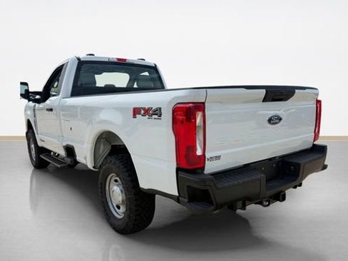 New 2026 Ford F250 XL w/ XL Off-Road Package AWD/4WD image 4