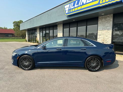 Used 2018 Lincoln MKZ Reserve w/ Climate Package AWD/4WD image 4
