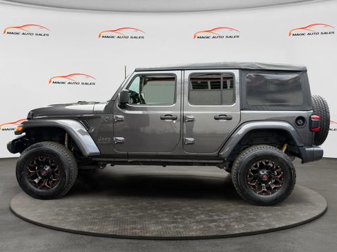 Used 2021 Jeep Wrangler Unlimited Sport AWD/4WD image 7