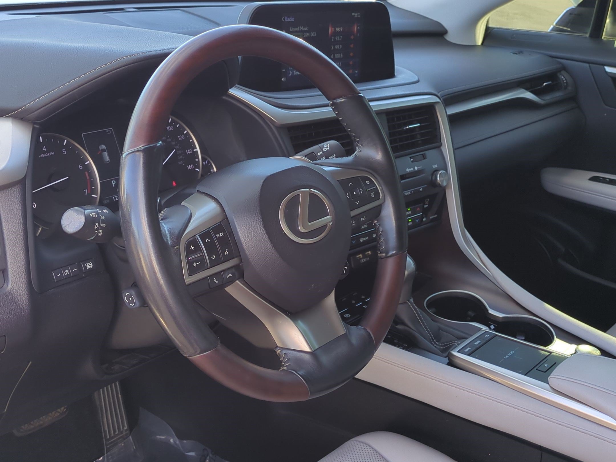 Used 2021 Lexus RX 350 FWD w/ Premium Package image 17
