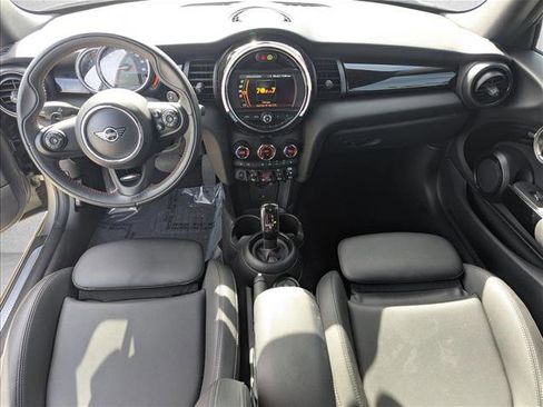 Used 2020 MINI Cooper S image 16