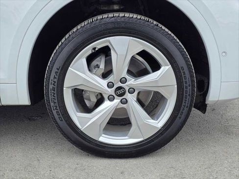 Used 2023 Audi Q5 2.0T Prestige AWD/4WD image 9
